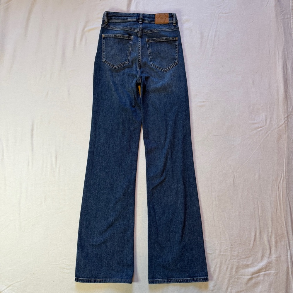 Zara High Rise Straight‎ Leg Jeans Women's Size 2 Medium Wash - Picture 3 of 14